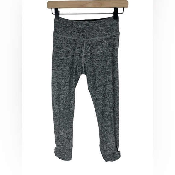 BEYOND YOGA Leggings - Picture 1 of 5